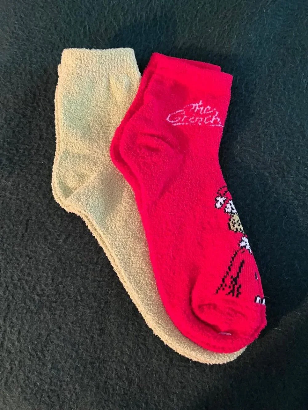 Dr. Seuss The Grinch Socks 2 pr